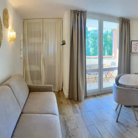 Flat For 4 People With Swimming Pool Tennis Court And Free Parking 227 Le Touquet Exterior photo